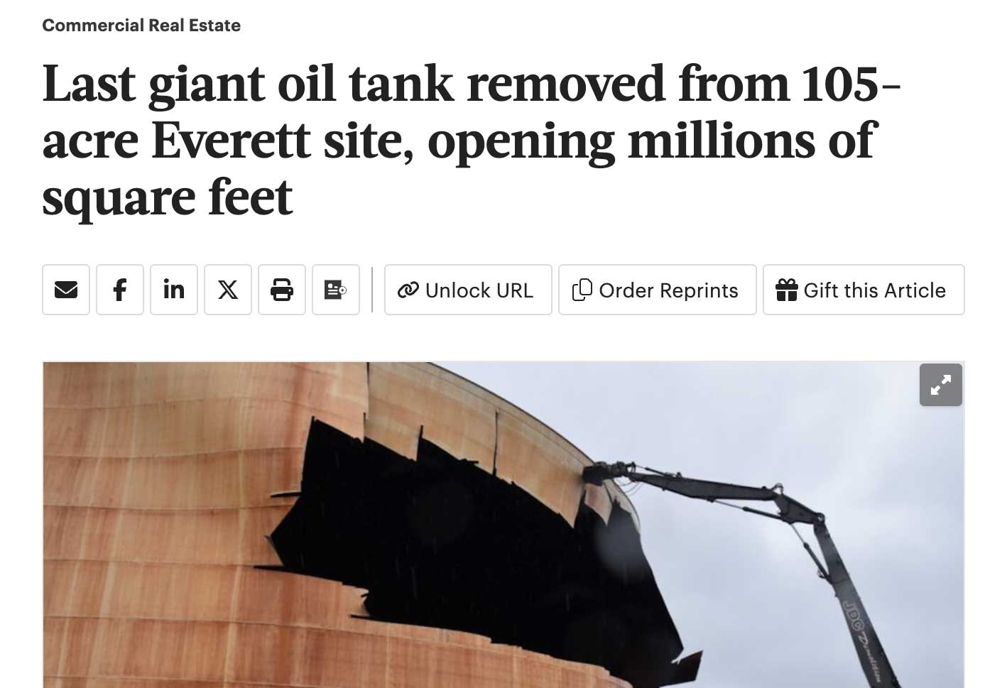 Last giant oil tank removed from 105-acre Everett site, opening millions of square feet